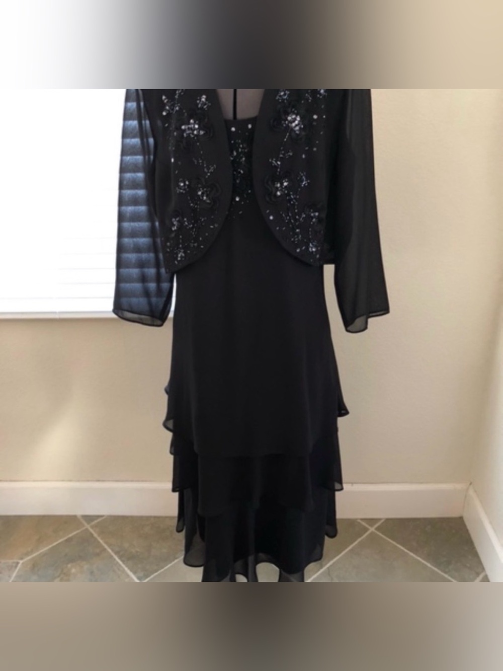 R & M Collection Womens 2 Piece Layered Dress and Bolero Jacket Beaded size 16